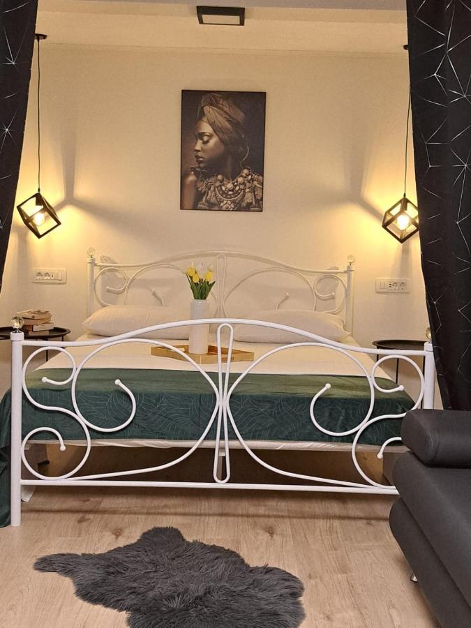 Studio Apartman Maris Lejlighed Zadar Eksteriør billede